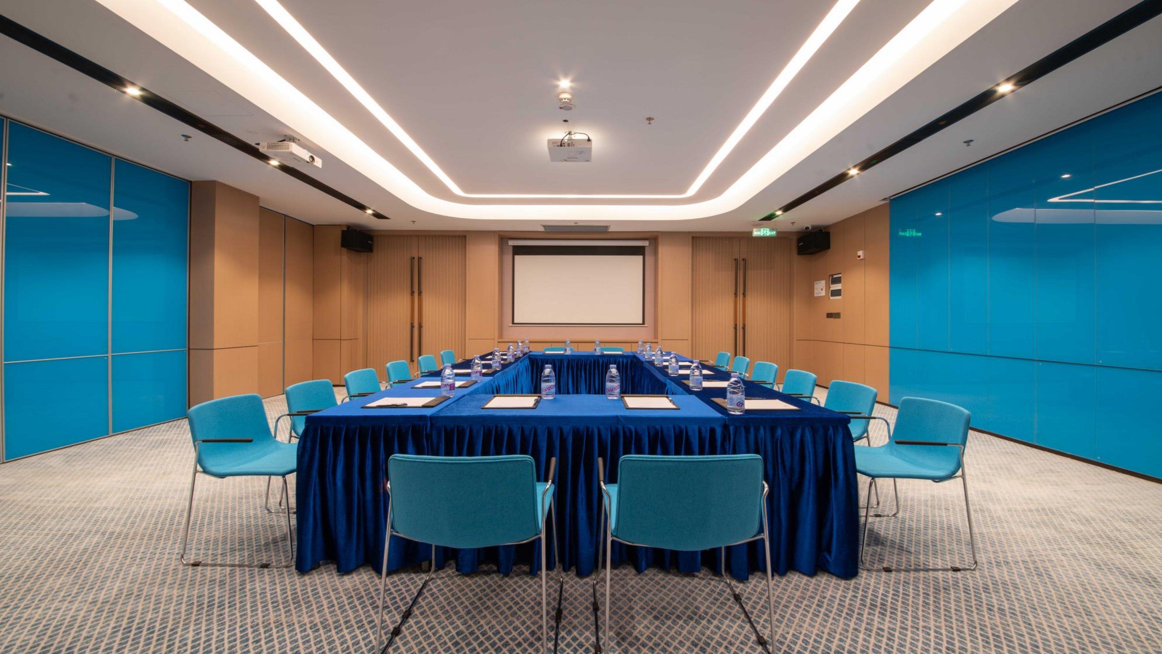 Holiday Inn Express Shenzhen Longhua By Ihg Bagian luar foto
