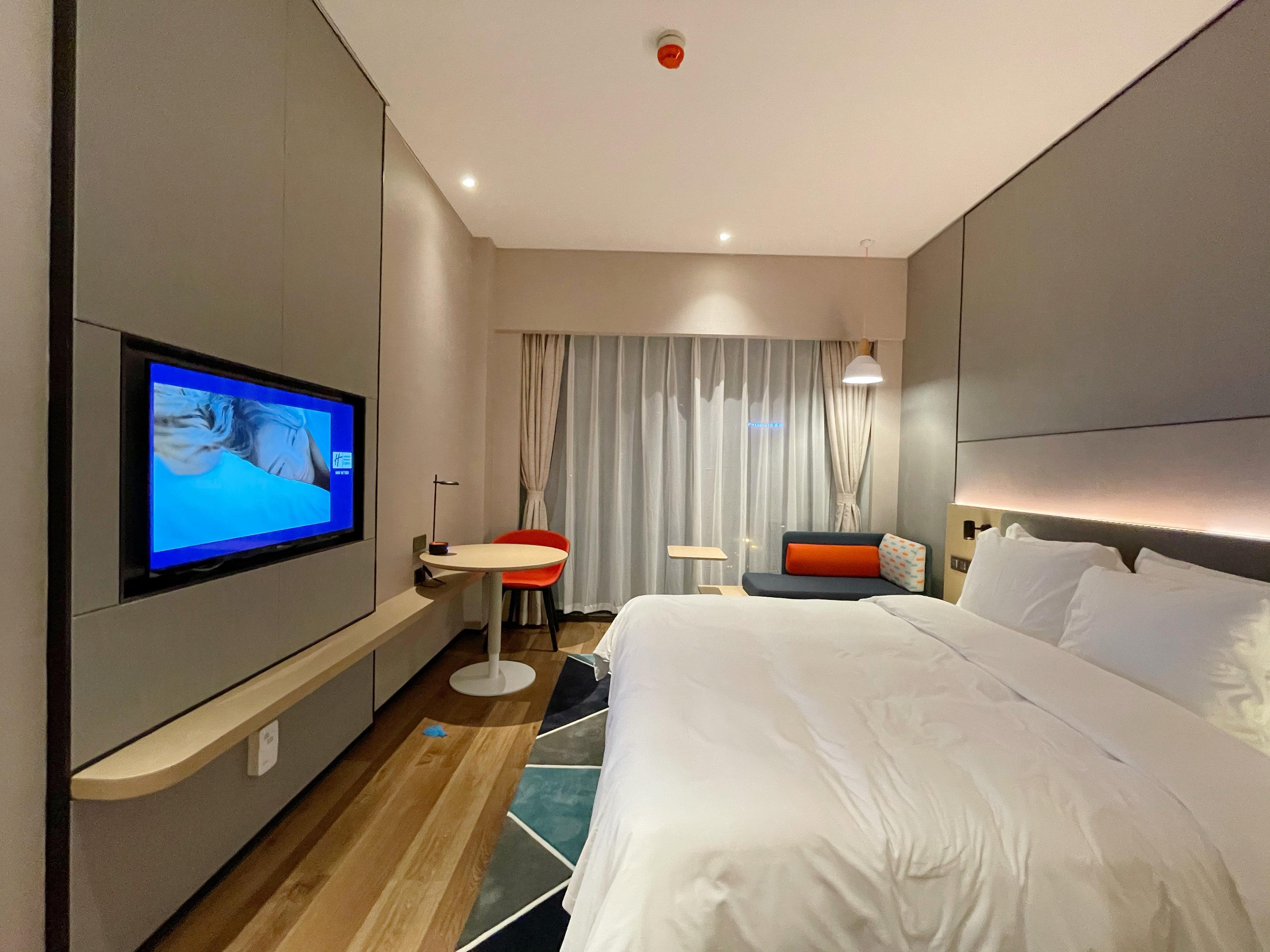 Holiday Inn Express Shenzhen Longhua By Ihg Bagian luar foto