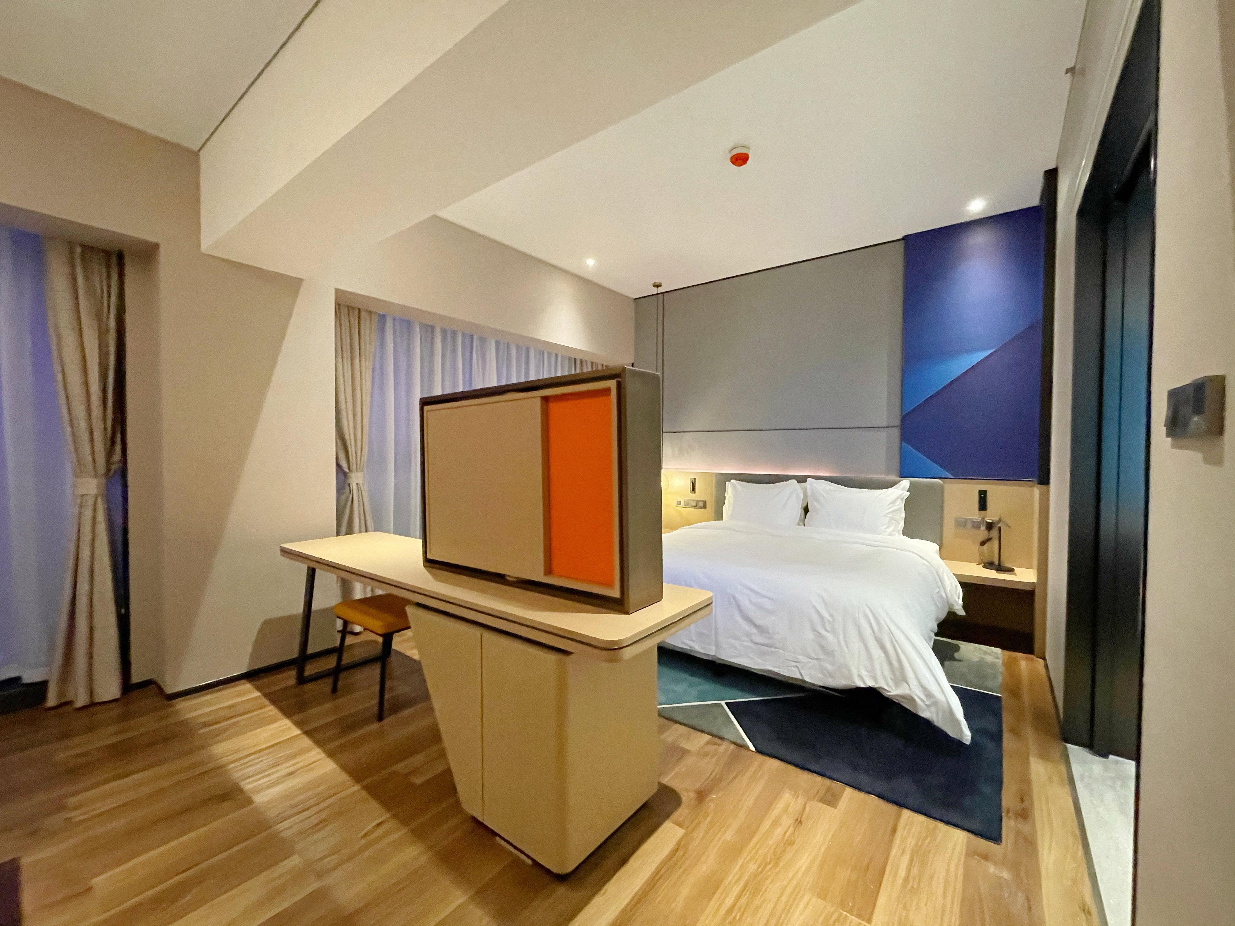 Holiday Inn Express Shenzhen Longhua By Ihg Bagian luar foto
